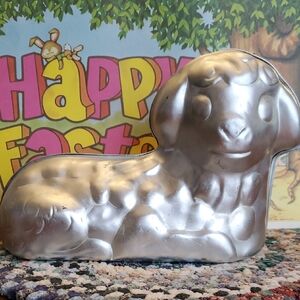 Vintage Wiltom 1974 Lamb Cake Mold
